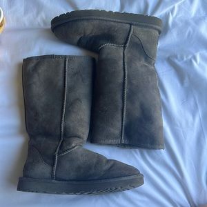 Tall gray Uggs!